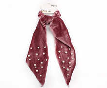 Load image into Gallery viewer, Pearl Ribbon Velvet Hair Scarf Scrunchies