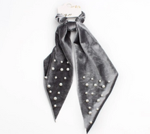 Load image into Gallery viewer, Pearl Ribbon Velvet Hair Scarf Scrunchies