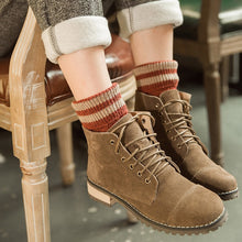 Load image into Gallery viewer, Retro Wool Women Socks