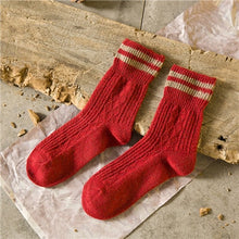 Load image into Gallery viewer, Retro Wool Women Socks