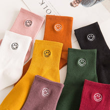 Load image into Gallery viewer, Smiley Face Socks