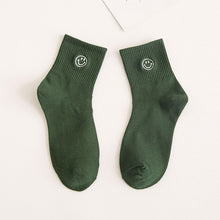 Load image into Gallery viewer, Smiley Face Socks