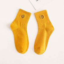 Load image into Gallery viewer, Smiley Face Socks