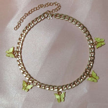 Load image into Gallery viewer, Butterfly Pendant Chain Choker