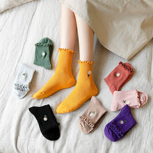 Load image into Gallery viewer, Frilly Daisy Socks