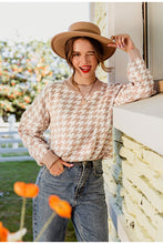 Load image into Gallery viewer, Houndstooth Knitted Sweater