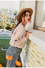 Load image into Gallery viewer, Houndstooth Knitted Sweater