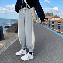 Load image into Gallery viewer, Casual Loose Sweatpants Sizing