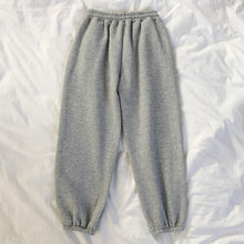 Load image into Gallery viewer, Casual Loose Sweatpants Sizing