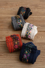 Load image into Gallery viewer, Wild Garden Harajuku Winter Socks