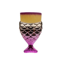 Load image into Gallery viewer, Professional Mermaid Shape Makeup Brush