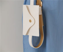 Load image into Gallery viewer, Women Simple Waist/ Fanny Pack With Detachable Belt
